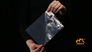 100pcs Transparent Zip Lock Bags Jewelry Packaging Durable Plastic Zipper Bag Self Sealing Bag / Ziplock Bag