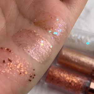Nhũ Mắt Siêu Lung Linh Peach C Champagne Eye Glitter 3.5g – Lấp Lánh Chuẩn Hàn Bắt Sáng Cực Đỉnh