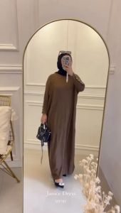 Maxy Jumbo Janice & Dress Kaos Knit LD 130: Baju Muslim Wanita Terbaru 2024
