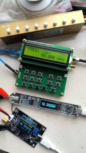 1K to 2400M RF Frequency Meter digital Frequency Counter FM AM SW MW Radio 868Mhz LORA Helium Mlium Miner Freq Signal Cymometer