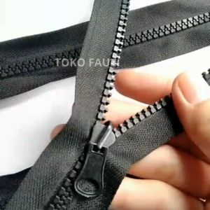 Resleting Jaket Vislon Gigi Jagung 2 sisi Ukuran 24 inchi 60cm Harga satuan