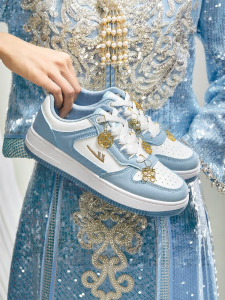Warrior | Wedding Shoes Chinese Style Xiuheshoe