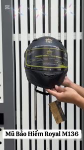 Mũ Bảo Hiểm Fullface ROYAL M136 /Bảo Hành 12 Tháng (Đen Kính Khói )