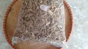 100g rễ cây cỏ xước sấy khô