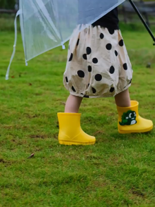 NEW Childrens cartoon waterproof toddler rubber shoes student rain boots Non-Slip Rubber Shoes Cartoon Rainy Shoe For Boy&Girl 2-8 Years