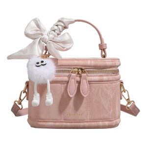 URCDN RDALVO | Stylish Minimalist High-end Bucket Bag