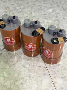 Bình rót rượu tự động  bình đựng rượu  bình giã gỗ 1.5l