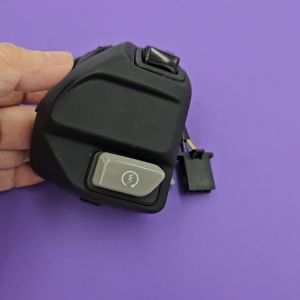 YAMAHA NVX V1 L/H KIRI B65-H3973-10 HORN LIGHT SIGNAL SWITCH / R/H KANAN BN1-H3975-10 STARTER SWITCH 100% ORI