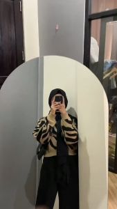 SWEATER RAJUT ZEBRA CROP KNIT | ARABELLA SWETER RAJU WANITA | SWEATER WANITA TERBARU
