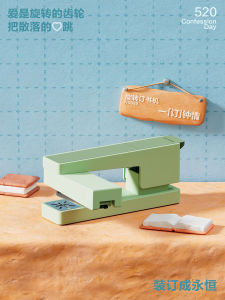 Máy Đóng Ghim Xoay Cầm Tay Sử Dụng Văn Phòng Sinh Viên Máy Đóng Ghim Deli Gia Dụng Sinh Viên Máy Đóng Ghim Để Bàn Nhỏ Gọn Máy Đóng Ghim Cỡ Trung