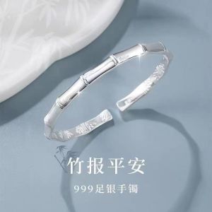 Sterling silver bracelet S999 little bow fine silver bell push and pull on the princess female girlfriends bracelet for her birthday
