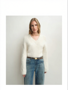 Alpaca Wool Fluffy V-Neck Womens Pullover