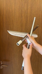 CHOMA ไม้กวาดรีดน้ำ ไม้กวาดซิลิโคนกวาดพื้น กรีดกระจก ด้ามจับสแตนเลส ไล่น้ำให้พื้นแห้งได้เร็วยิ่งขึ้น ด้ามหมุนได้ 180°