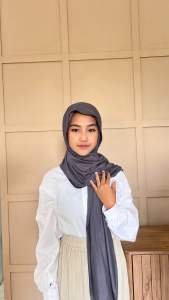 PASHMINA KAOS By SARALIAHIJAB Pasmina tegak meleyot Pasmina kaos rayon grade A hijab style hijab