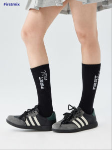 ถุงเท้าผ้าฝ้ายสั้นลายตัวอักษรสีดำขาว ถุงเท้าผู้หญิง ถุงเท้าลำลอง ความหนาปกติ ฤดูใบไม้ผลิ ฤดูร้อน ฤดูใบไม้ร่วง ฤดูหนาว ชุดถุงเท้าผ้าฝ้ายสั้นแบบลำลองสำหรับผู้หญิง