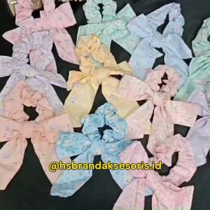 Ikat Rambut Pita Satin Elastis & Aksesoris Rambut Elegan