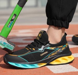 QINHUIZE New Fashion Mens Safety Shoes Steel Toe Sports Shoes Anti puncture Industrial Lightweight Work Shoes Breathable Safety Boots