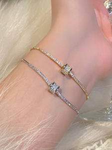 Luxurious Alloy Silver Plated Gold Plated Female Half Bracelet Hand Ring Delicate Waist Style for Fashion and Accessories