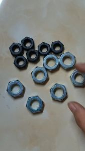 10 Con Đai Ốc Tán Dẹp Tán Ecu Trắng