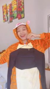 Koyu Hijab Manset Tangan Cotray JUMBO Anti Melorot