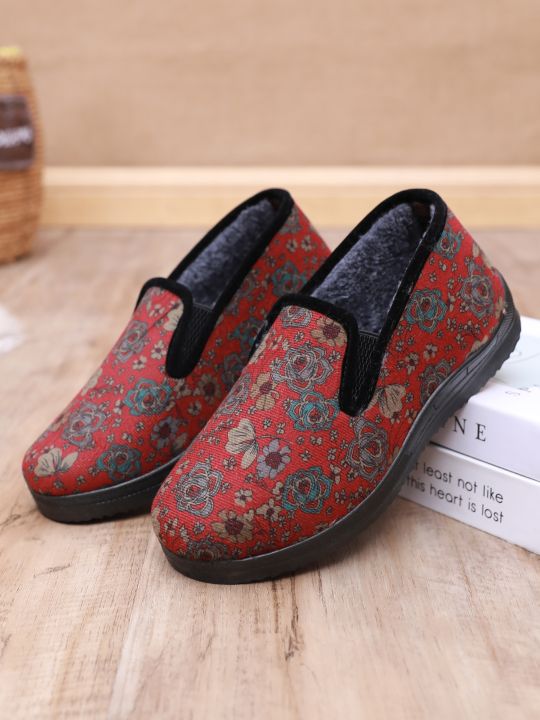 Old%20Beijing%20Cotton%20Shoes%20Women's%20Winter%20Warm%20Boot%20Thickened%20Anti-slip%20Soft%20Bottom%20Casual%20Shoes%20for%20Middle-aged%20And%20Elderly%20-%20Image%204