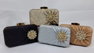 Model Baru! Clutch Pesta Farnell Import Tas Kondangan Wanita Diamond B2201 Cantik Elegan