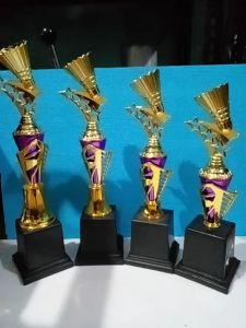 Piala Lomba Juara 1 2 3 4 (FIGUR KOK BODY UNGU RASER) "costum" FREE STICKER (BOLEH satuan)TERMASUK SETICKER DAN FREE DESIGN