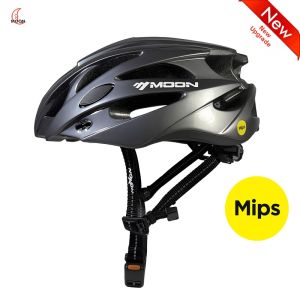 Moon | Odor Resistant Bike Helmet