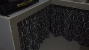 Tirai Kolong Dapur Motif Curva Abu Bisa Custom Tinggi