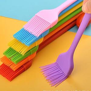 1 PC Random ColorSilicone BrushGrill Tool Pastry Cookie Kitchen Cook Oil Brush with Handle for Barbecue Kitchen Accessories