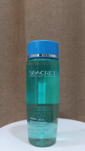 Nước cân bằng da SEACRET Mineral-Rich Refining Toner cho mọi loại da 210ml