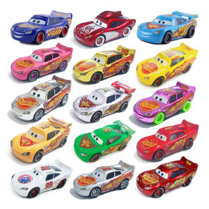 Takara Tomy | Cars 3 Piston Cup Racer Lightning McQueen Racing Toys Model Car 1/55 Metal Die-Cast Collectibles Alloy Material Childrens Gifts