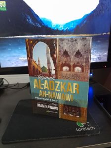 kitab terjemah Al-Adzkar