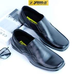 Sepatu Formal Casual Pria Kulit / Sepatu Kerja Kantor Pesta Loafer Model Slip On