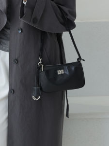 Genuine Tanned Cowhide Kelly Bag Underarm Bag Lock Buckle Small Square Motorcycle Bag French Bread Bag Fashionable Shoulder Crossbody Bag