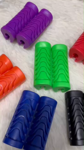 1คู่ พักเท้าหน้า ยางพักเท้าสี  w125i ดรีมซุปเปอร์คัฟ ฮอนด้า (XX89)