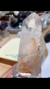 白水晶六角柱（Clear Quartz Hexagonal Tower）✨
