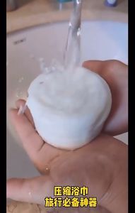 Disposable Compressed Travel Bath Towel Convenient for Travelling Disposable towel Big & Thick Towels Tuala Mandi One time usage Towel 旅行一次性压缩浴巾毛巾浴巾 TZ09