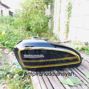 Tangki honda cb100 tangki press tangki cb cat hitam glosy list gold