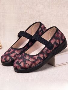 SHIPAILUO | Comfortable Flat Bottom Womens Shoes Loose Fit Elderly Grandmother Shoes Beijing Cloth Shoes Spring New Style Casual Low Heel
