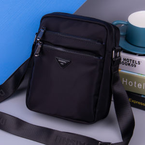 กระเป๋าสะพายข้างผ้าใบ Oxford สำหรับผู้ชาย กระเป๋าใส่ของแบบสะพายข้างแบบมีช่องแยกหลายชั้น กระเป๋าใส่ของสำหรับเดินทางแบบกันน้ำ กระเป๋าสะพายข้างแบบลำลอง