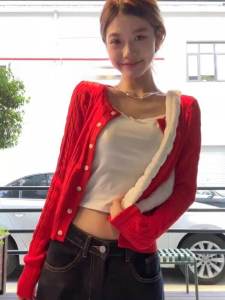 Red Knitted Twisted Cardigan Short Style Korean Retro Womens Top Early Autumn Outfit Loose Fit Long Sleeve round Neck Button