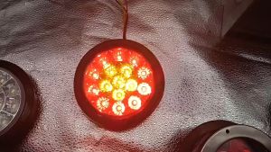 2PCS Lampu Rem Truk 24 Volt Bulat 12-24V Universal Lampu Stop Truk Belakang 5 Inch 16 LED