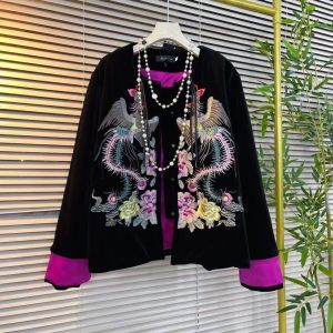 2024 Autumn Clothes plus Size Womens Clothes Buckle plus Cotton New Arrival Chinese Style Traditional Outwear Tops Outerwear Cold-Proof New Year Battle Robe