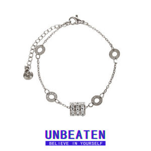 สร้อยข้อมือไททาเนียม Unbeaten สำหรับผู้หญิง ไม่ซีดจาง สร้อยข้อมือแฟชั่น เครื่องประดับ เครื่องประดับแฟชั่น โซ่ข้อมือ โซ่ข้อมือ