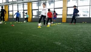 พร้อมส่ง ชุดมาร์กเกอร์สุดคุ้ม 50 ชิ้น แถมฟรี กระเป๋าใส่ และ แกนเหล็ก มาร์กเกอร์โคน กรวยซ้อมบอล กรวยฝึกความคล่องตัว