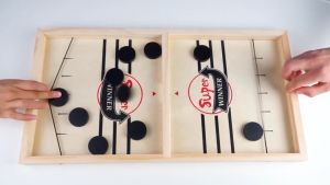 BB7 - Slingpuck Board Carom Battle Game Mainan Papan Kayu Karambol Tembak