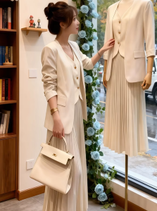 DANTING | Sleek Elegant Fashionable Womens Outfit Set