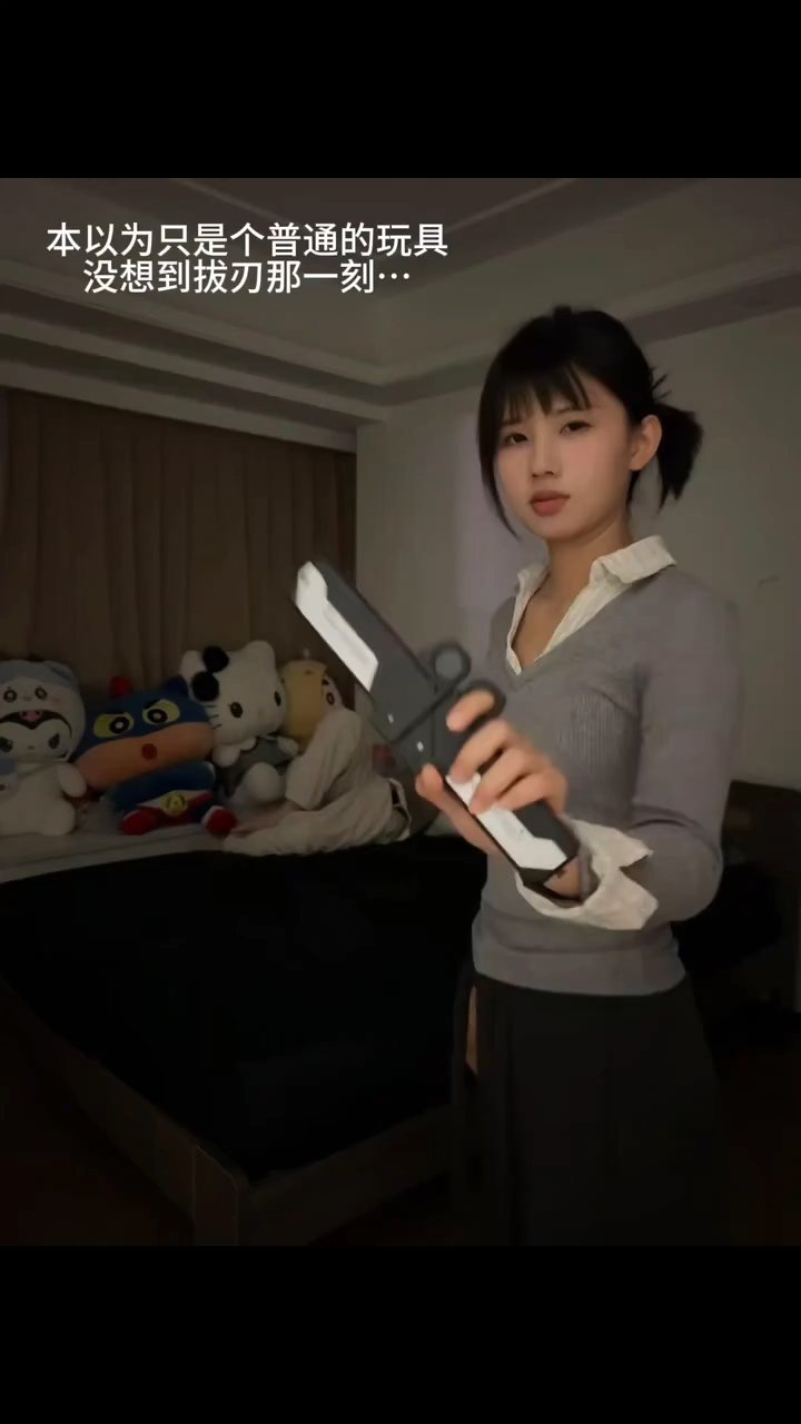 ดาบเด็กซามูไรเรืองแสง แสงสีสว่าง ยืดหดได้ ปลอดภัย เหมาะสำหรับเด็ก