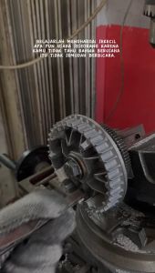 Rumah Roler Beat Fi Pully Custom Beat Karburator Pulley Bubut Puli Kipas Set Kirian Rumah Roler Honda Vario 110 Pulley Depan Racing Beat fi stater kasar bubut custom racing motorcycle